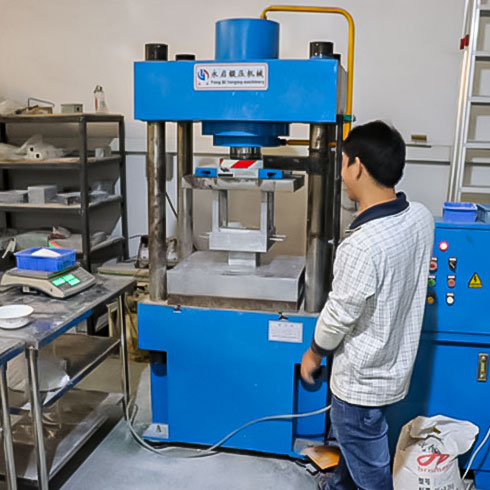 Ceramic-dry-press-molding