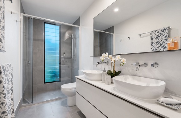 What are the most suitable materials for towel racks?